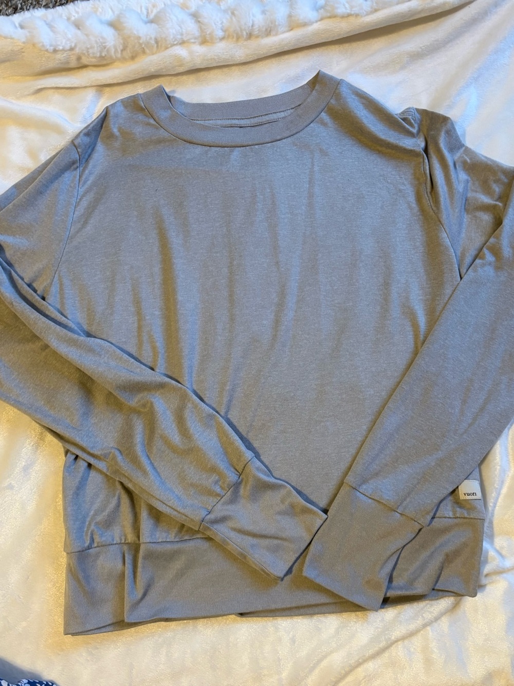 Women's Long-Sleeve Crewneck Tee in Light Gray